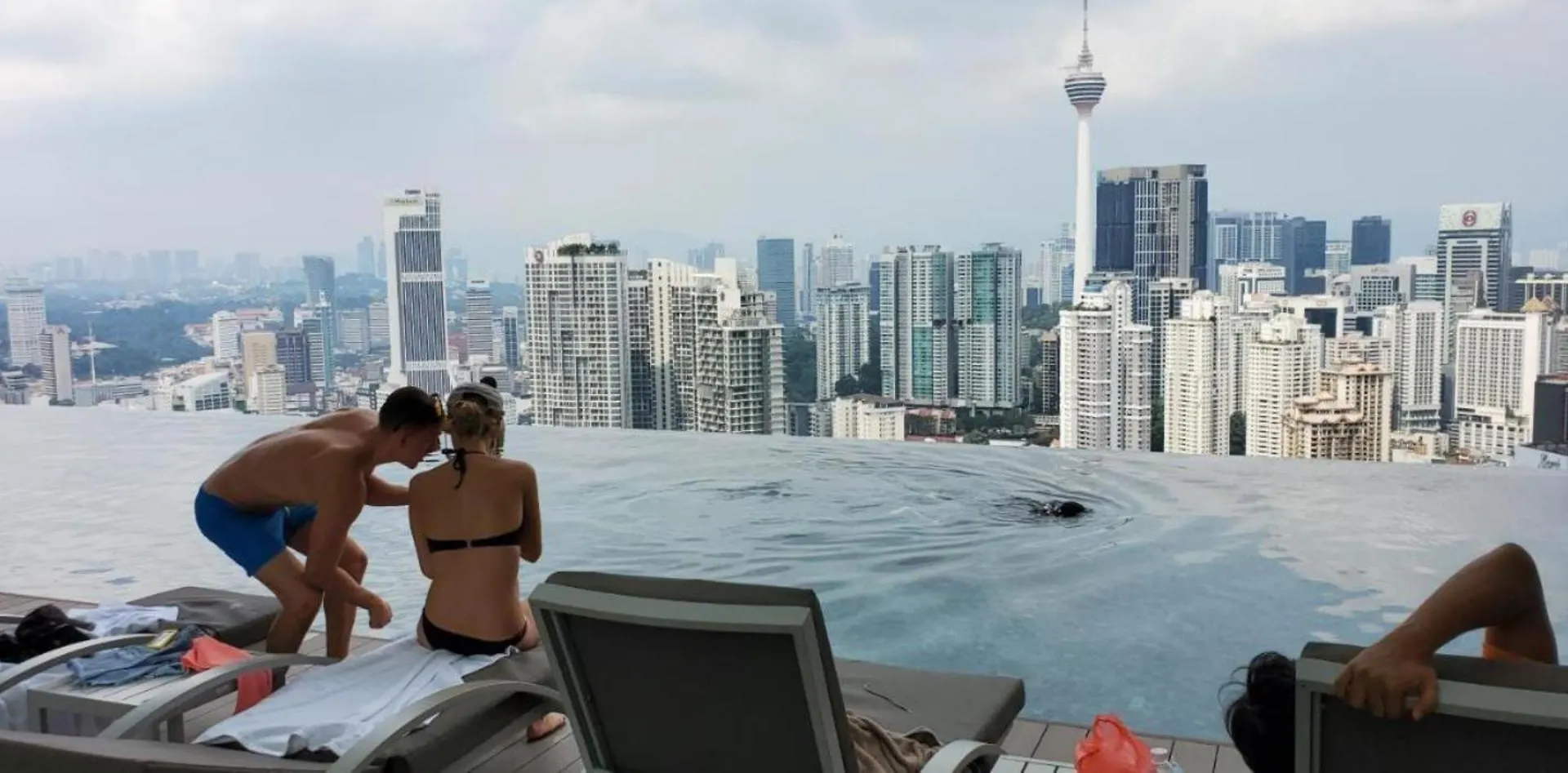 Apartment Bunga Suite At Lucentia Bbcc Kuala Lumpur