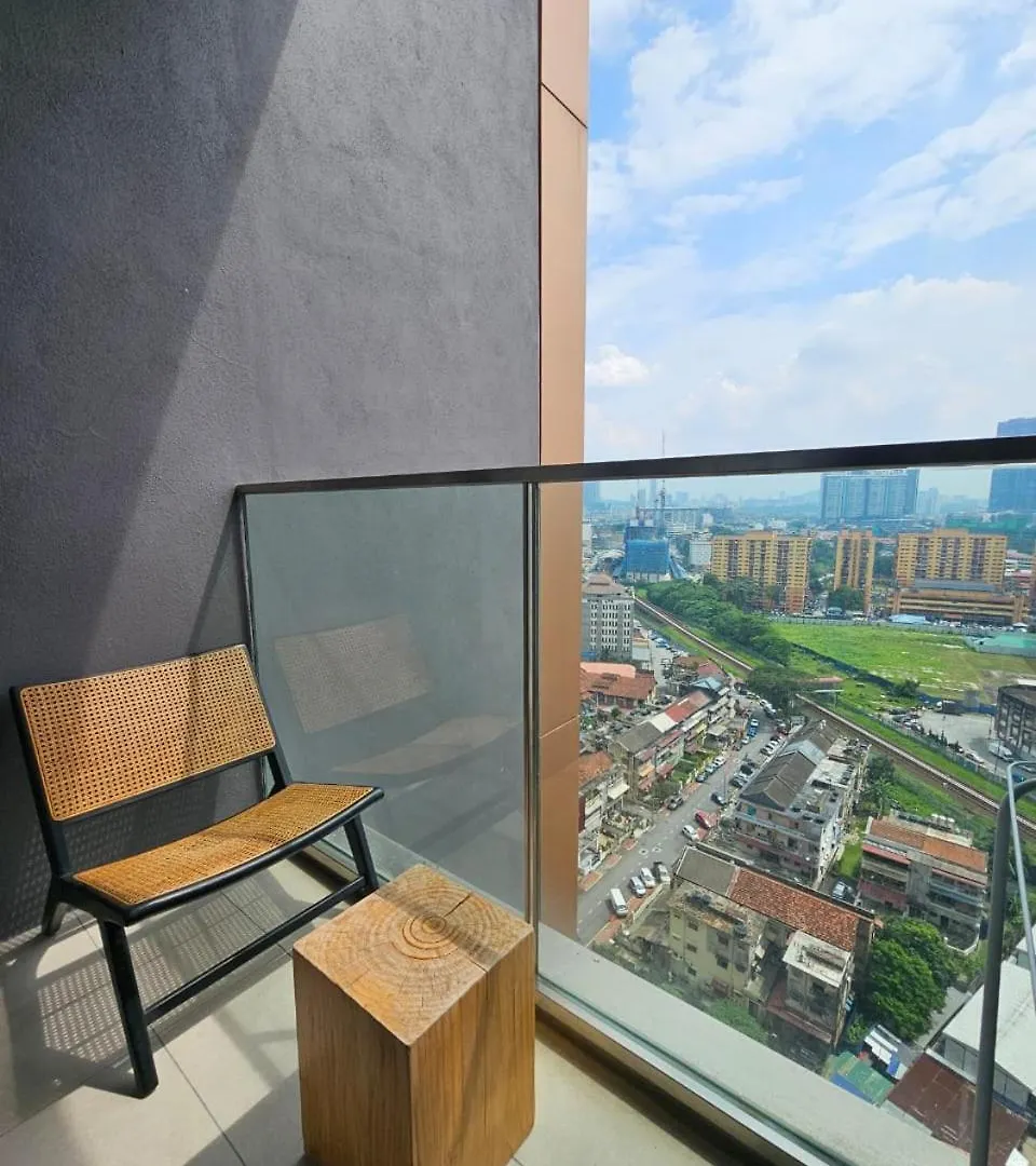 Bunga Suite At Lucentia Bbcc Kuala Lumpur Apartman