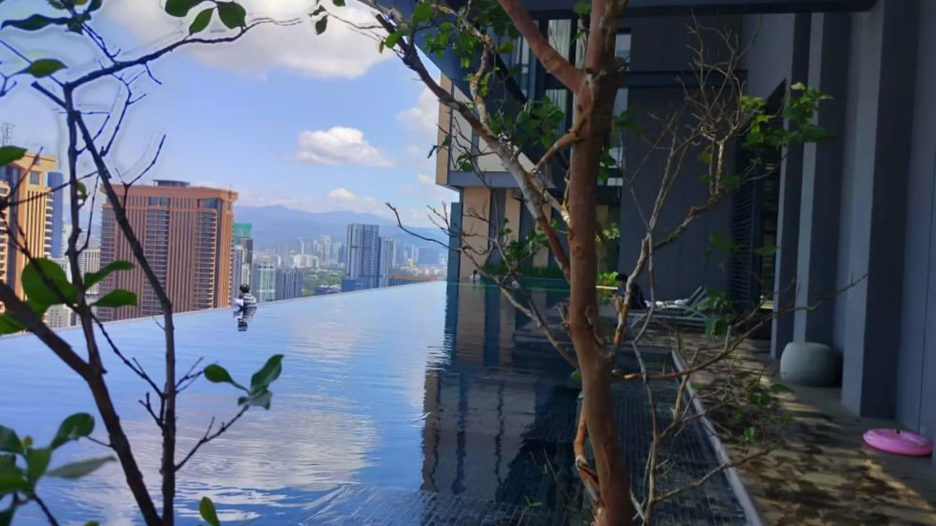 Apartman Bunga Suite At Lucentia Bbcc Kuala Lumpur